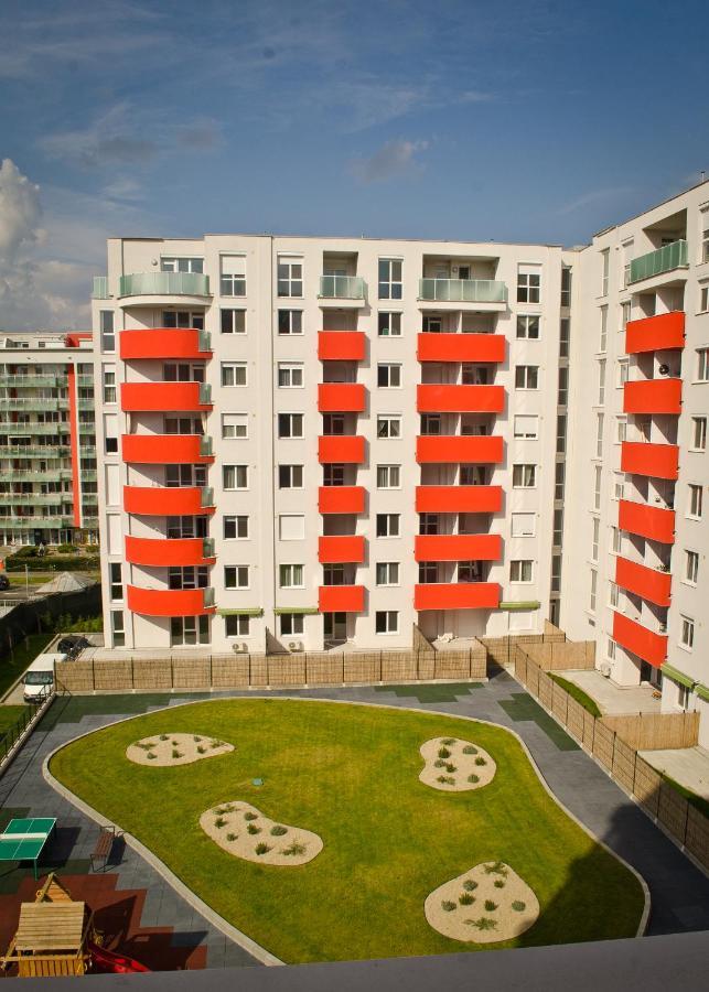 Appartement Amber Studio Oradea Extérieur photo