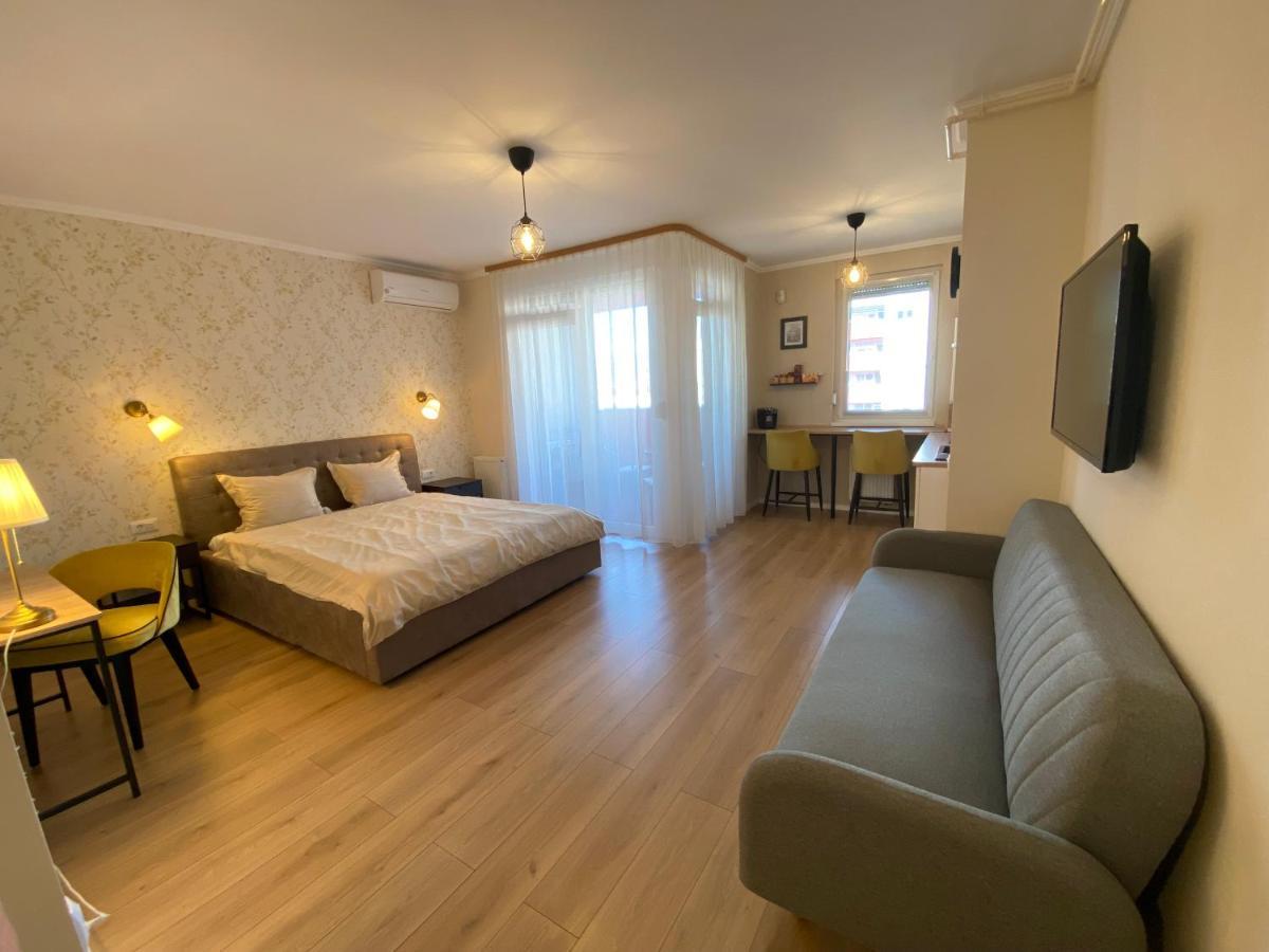 Appartement Amber Studio Oradea Extérieur photo